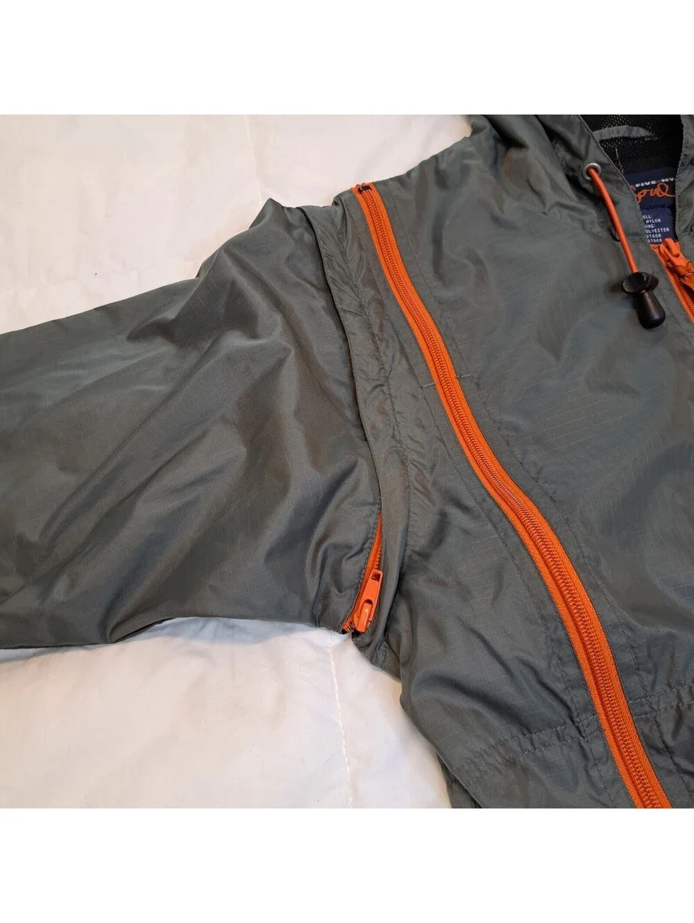 VTG Triple 5 Soul Mens S Gray Orange Zip Windbreaker Jacket